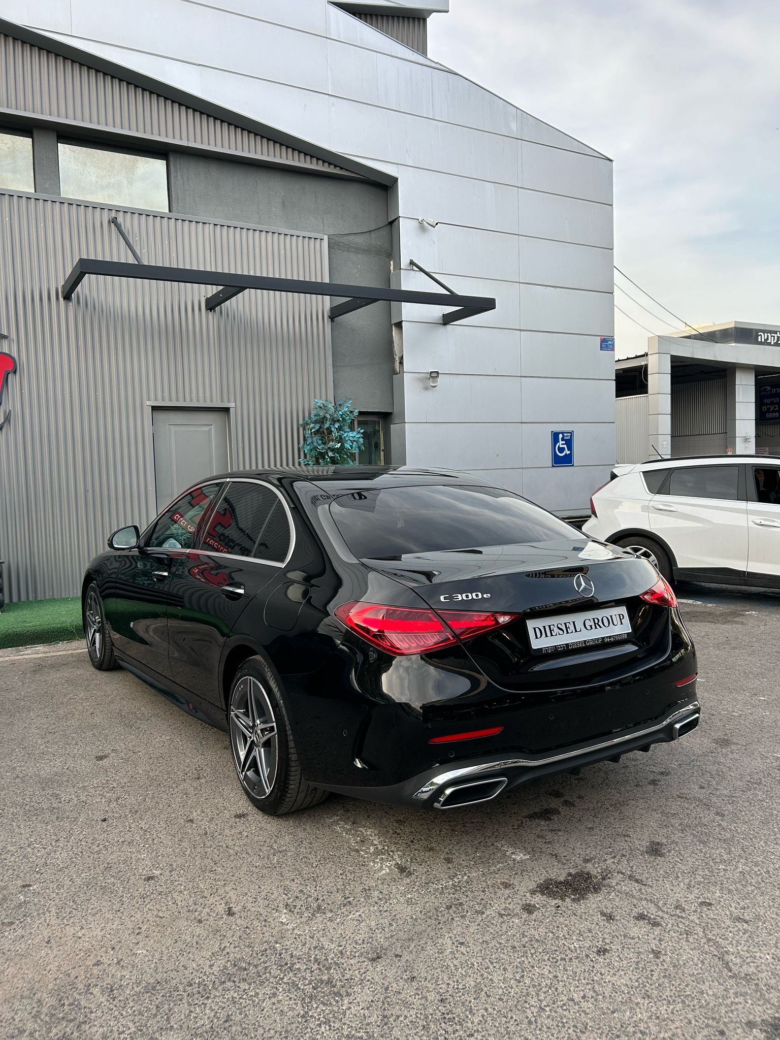 C300e - 2024 – תמונה 7