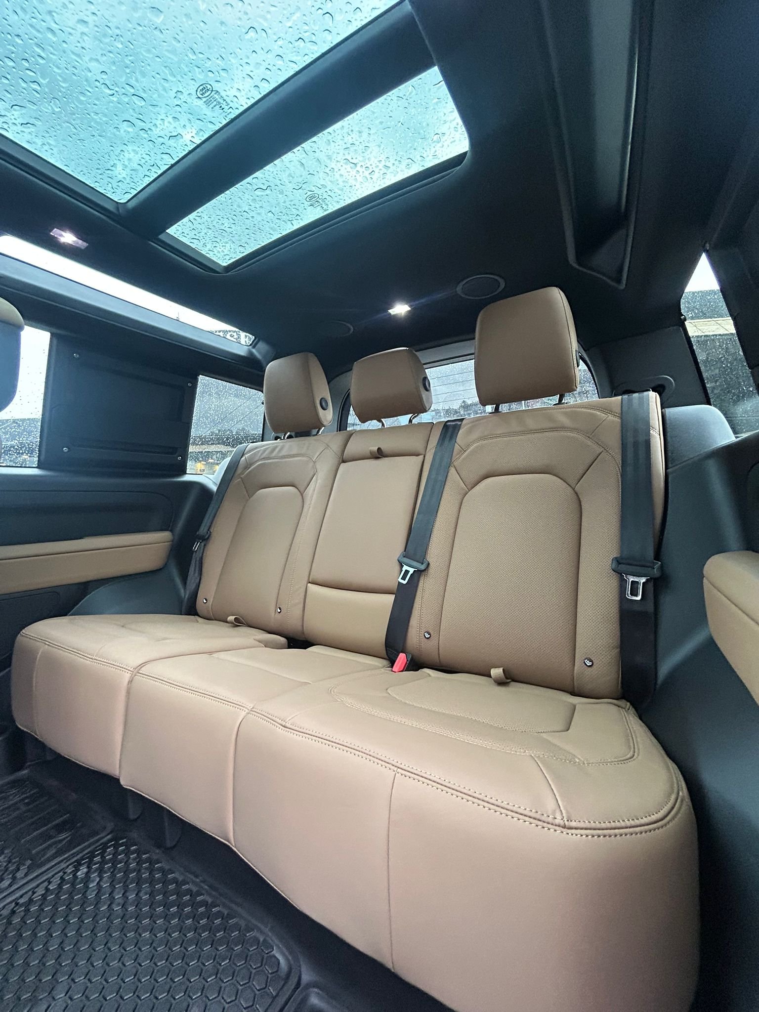 2026 – Defender 90 P400 X Dynamic – תמונה 5